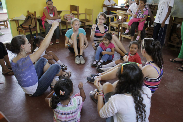 Volunteers in Nicaragua